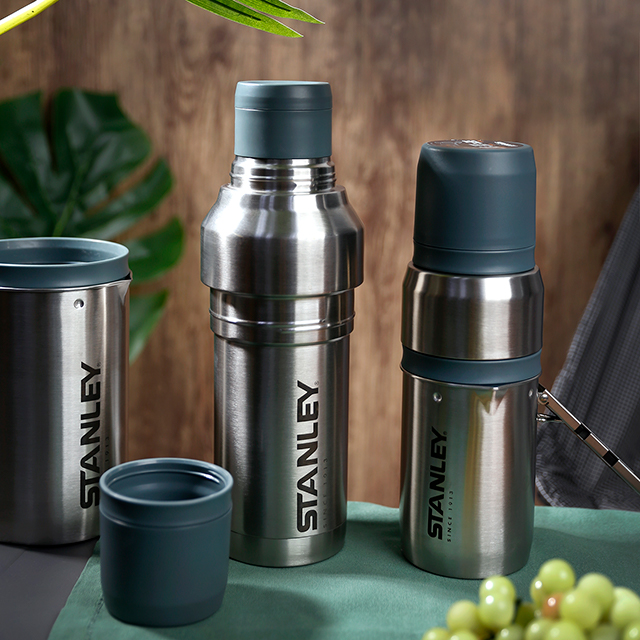 Stanley Mug camping mountain climbing insulation, 