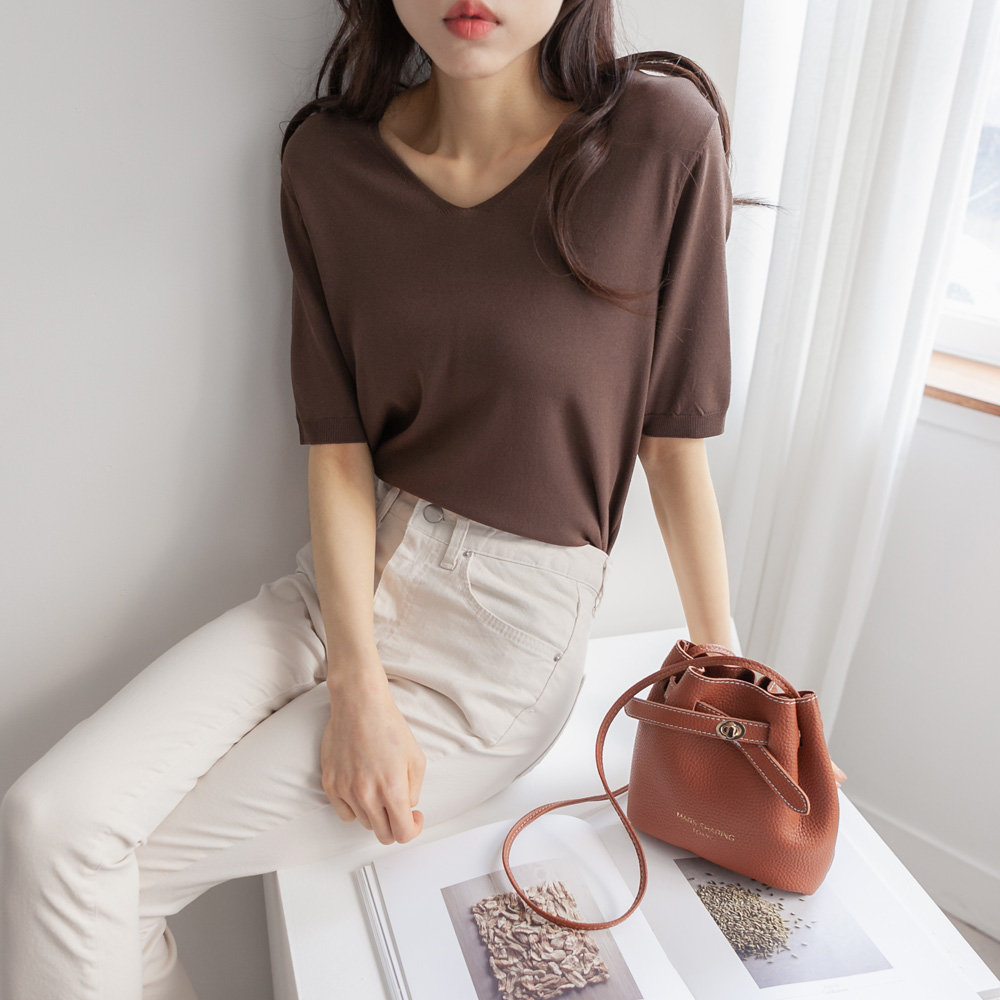 여성 데일리 여름 반팔티 티셔츠 브이넥 니트
