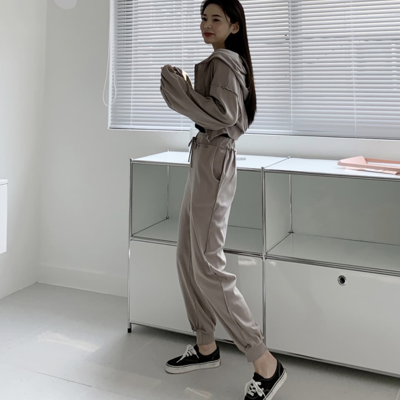 여성 여자 데일리 투피스 제로빅 조거 후드집업 세트