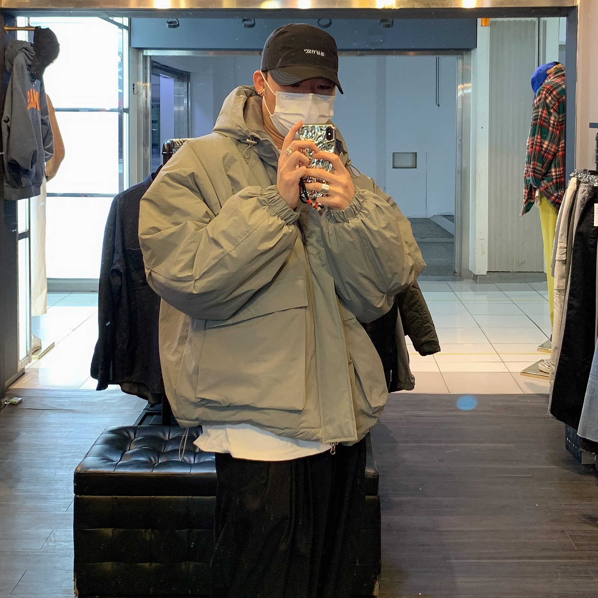후드 숏패딩