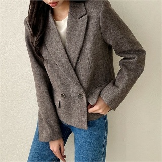 벨라도이 BELLA DOI 헤이즈 더블버튼 숏 자켓 8016522