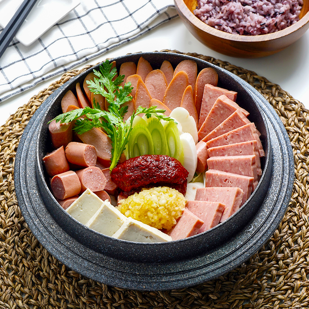 훼미리 훼미리 부대찌개 2인분