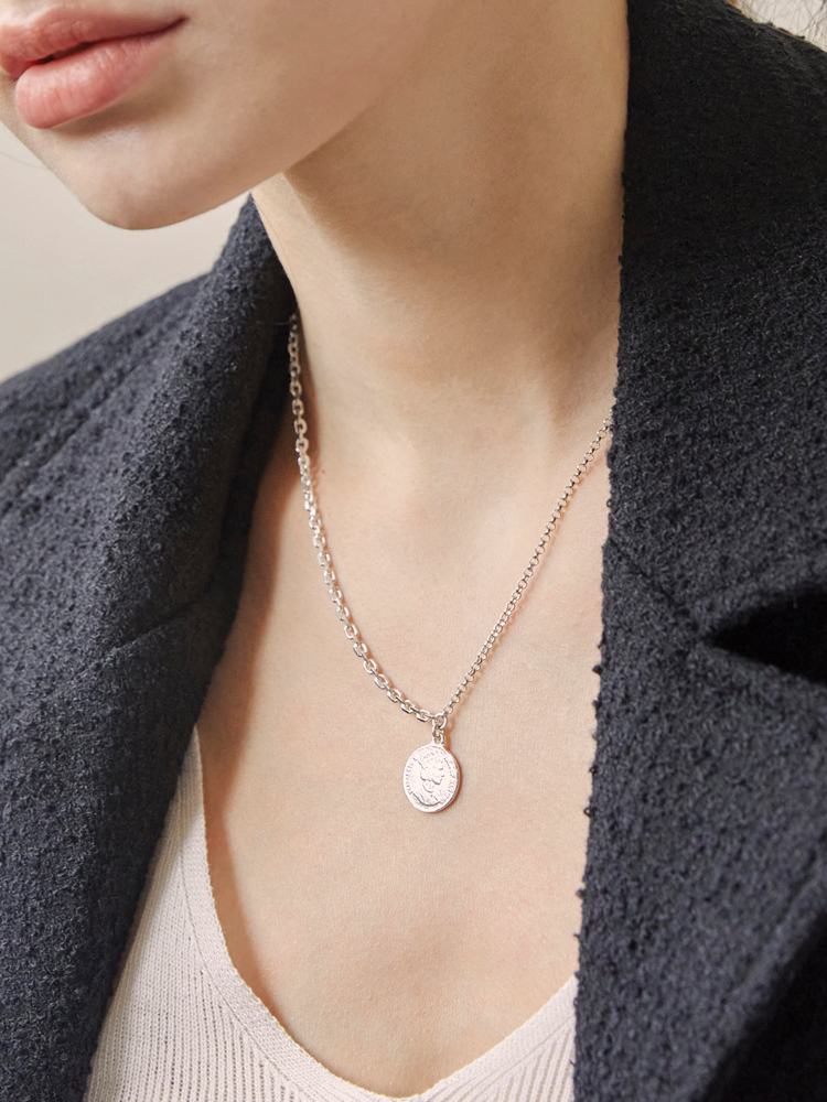 디모멘트 디모멘트 EV Coin 925 Necklace