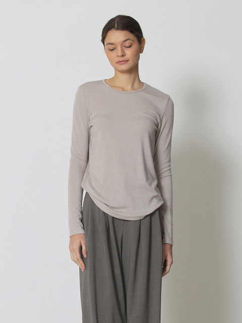 마뉴엘 에 기욤 ver 2023 Fall New Wool jersey sleek neck top warm MANUELLEFW2317