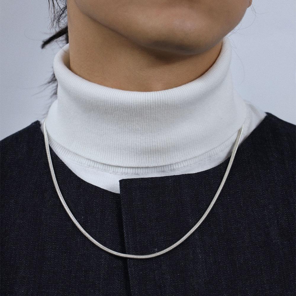 스튜디오해 Men s thick line necklace