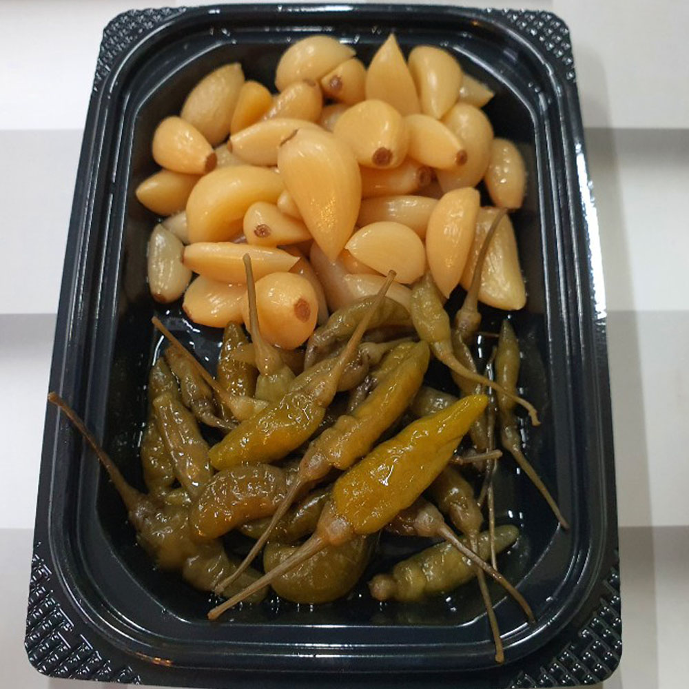 강서구 양천구 배달 알싸한 맛이 일품인 산고추절임 알마늘절임셋트 1팩 화곡본동 내고향반찬마트