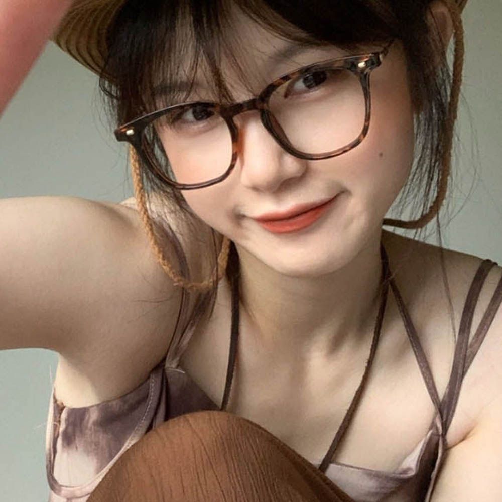 뿔테 레오파드 안경테 귀여운 얼굴 동그리 초경량