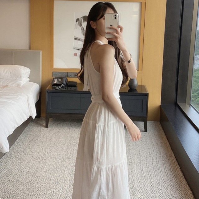 홀터넥 롱 원피스