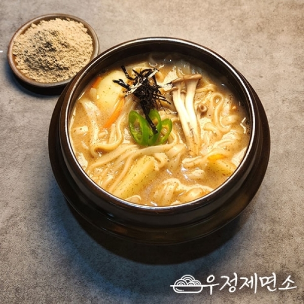 우정제면소 들깨 칼국수 12인분세트 생면2kg 들깨가루12봉