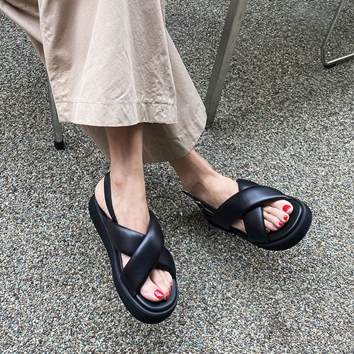 블랑수블랑 blanc sur blanc Aria Flatform Sandals Leather