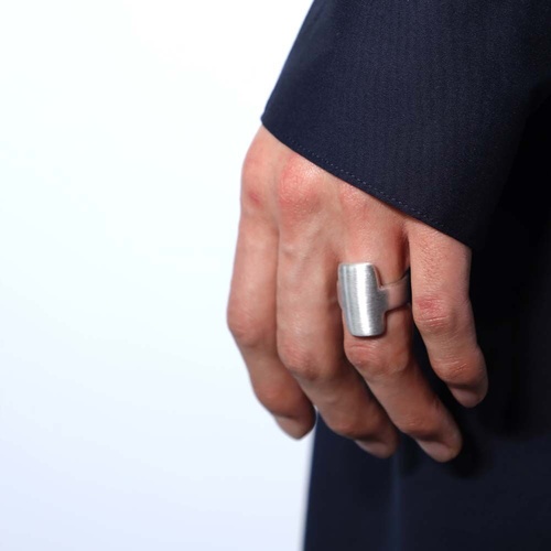 스튜디오해 Men s square ring
