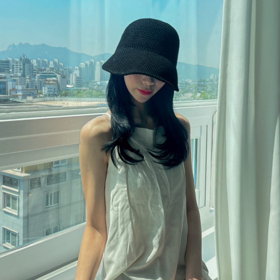 여름철 밀집 야외 WOMAN 벙거지 왕골 버킷햇 여성모자