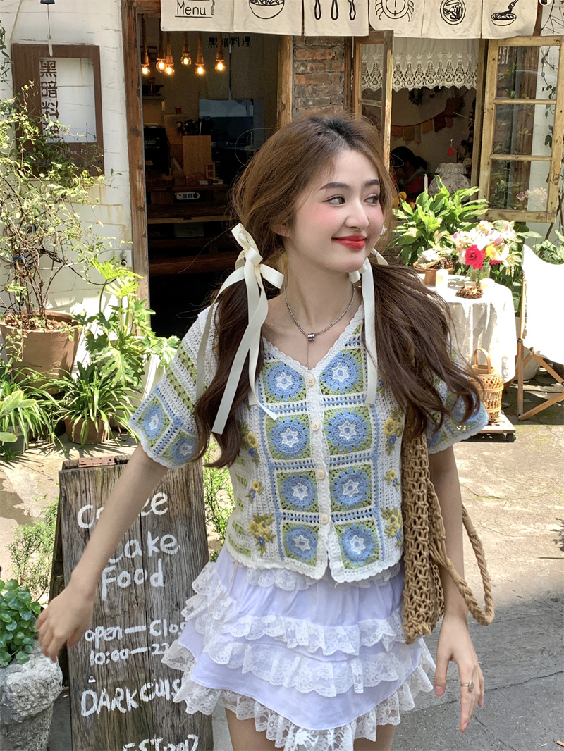 여성 펀칭 플라워 뜨개 자수 물결 브이넥 여름 숏 크롭 니트 가디건 반팔티 소라색 분홍색