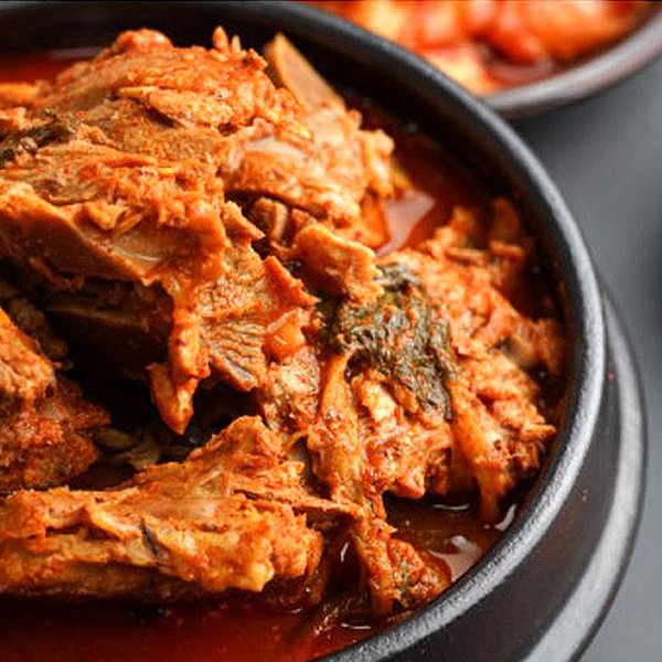 뚠뚠이 감자탕 못난이 뼈해장국 1300g