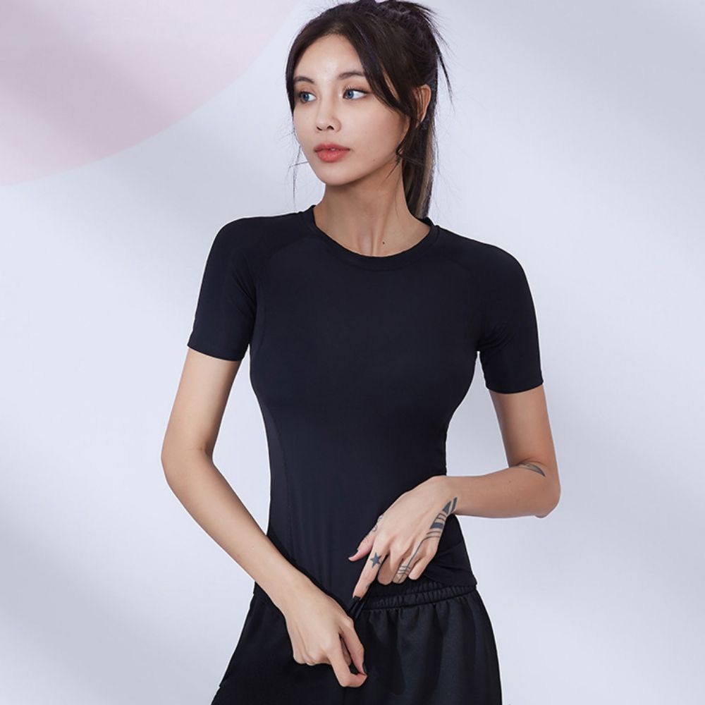 여성 라운드넥 슬림핏반팔티 요가 필라테스 반팔 상의