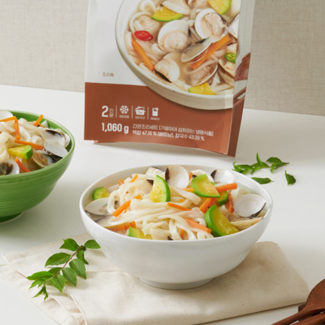 채선당 백합칼국수 1060gx4봉 채선당 칠리소스1병 4개 1 06kg