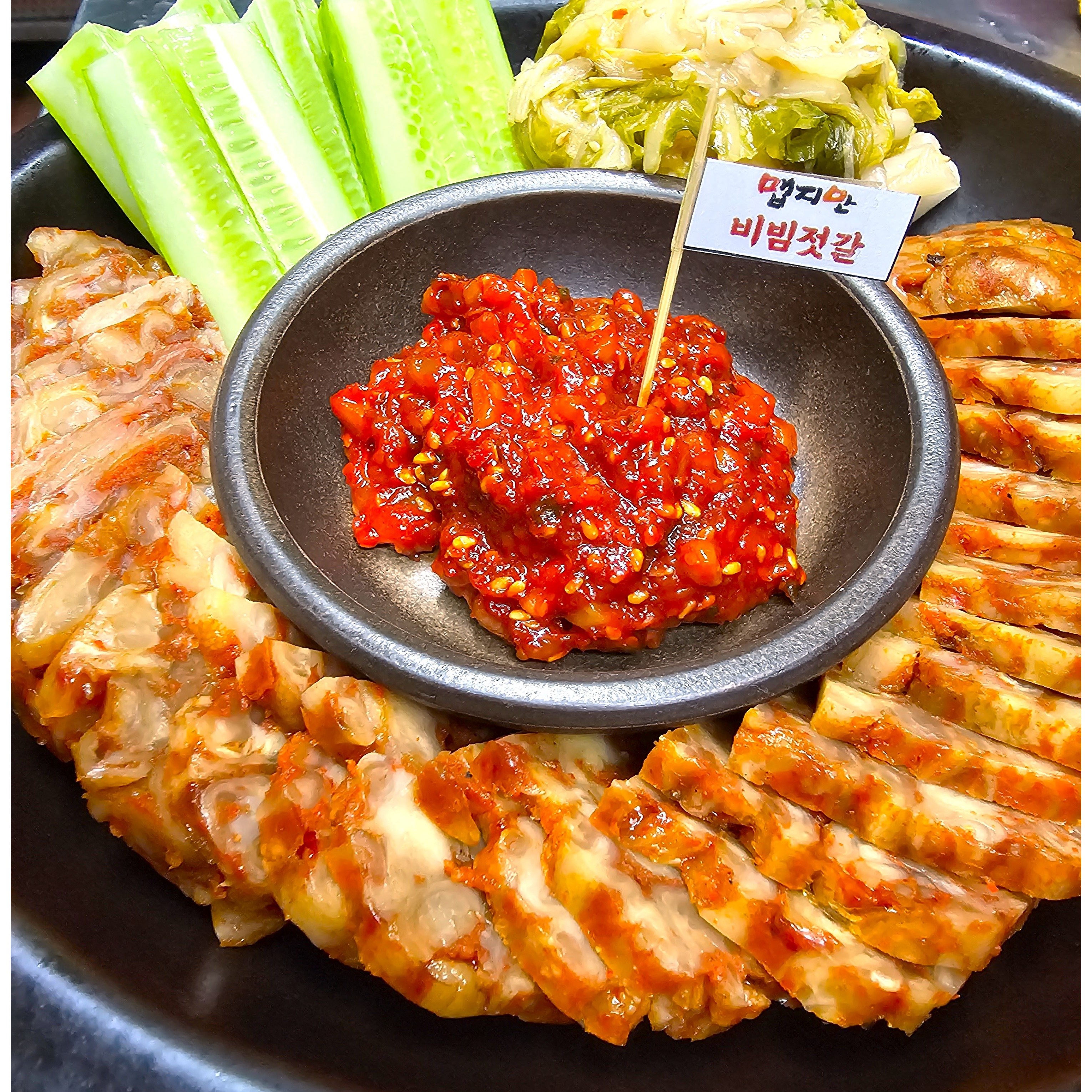 맵지만 닭발편육 꾸미신닭발 직화구이 무뼈 편육 200g 1개 180g