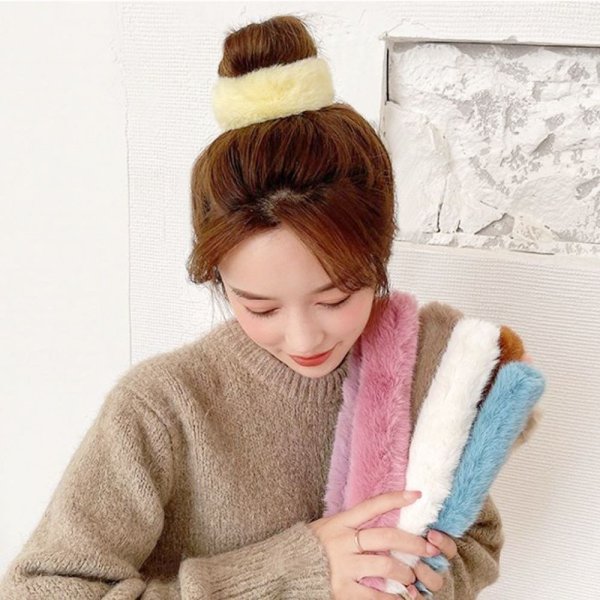 부드러운 극세사털 똥머리밴드