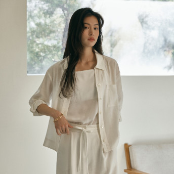 미쏘 스퀘어넥 나시 블라우스 MIWBNE510A