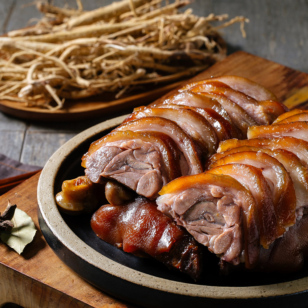 아빠식당 아빠식당 황기품은 순살족발 300g 4팩 새우젓 총1 2kg 2세트시