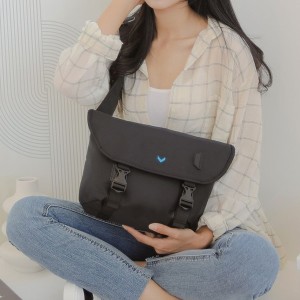 알티피아 투버클 포인트 분리포켓 캐주얼 다용도 멀티 크로스백