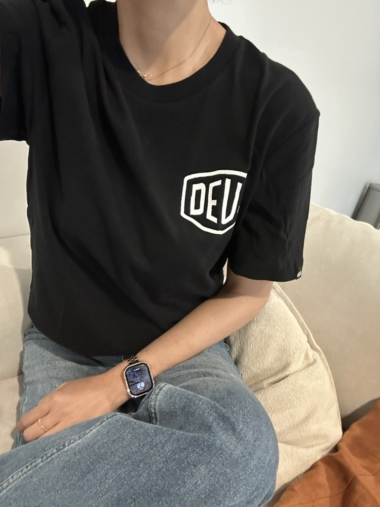 데우스엑스마키나 24FW 데우스 반팔 티셔츠 TOKYO ADDR DMW41808R
