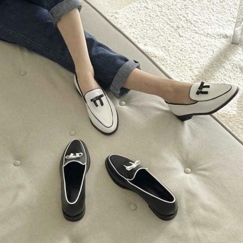 오노마 ONM 발등 리본장식 포인트 투톤 테두리 라인 클래식 로퍼 14929344