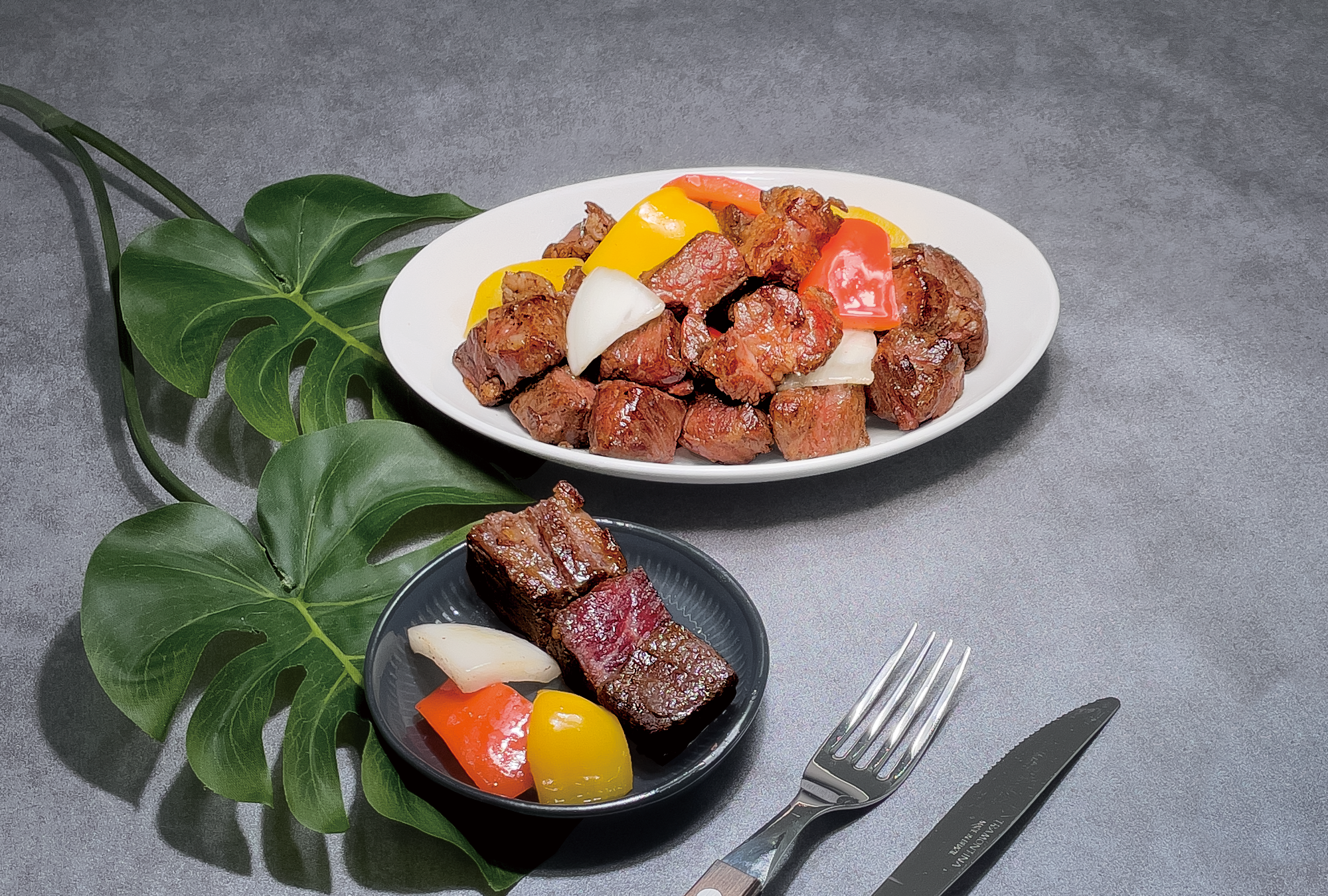 육마담 허브 마리네이드 돼지 목살 큐브스테이크 400g 캠핑음식 찹스테이크