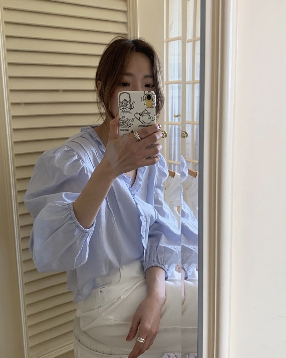 리버티 셔링 퍼프 블라우스
