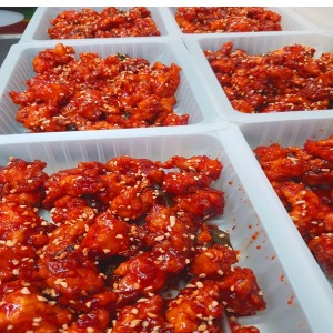 속초동해닭강정 중앙시장닭강정순살 1300g 뼈닭 1700g 속초동해닭강정지역주민인정맛집순살 1000g