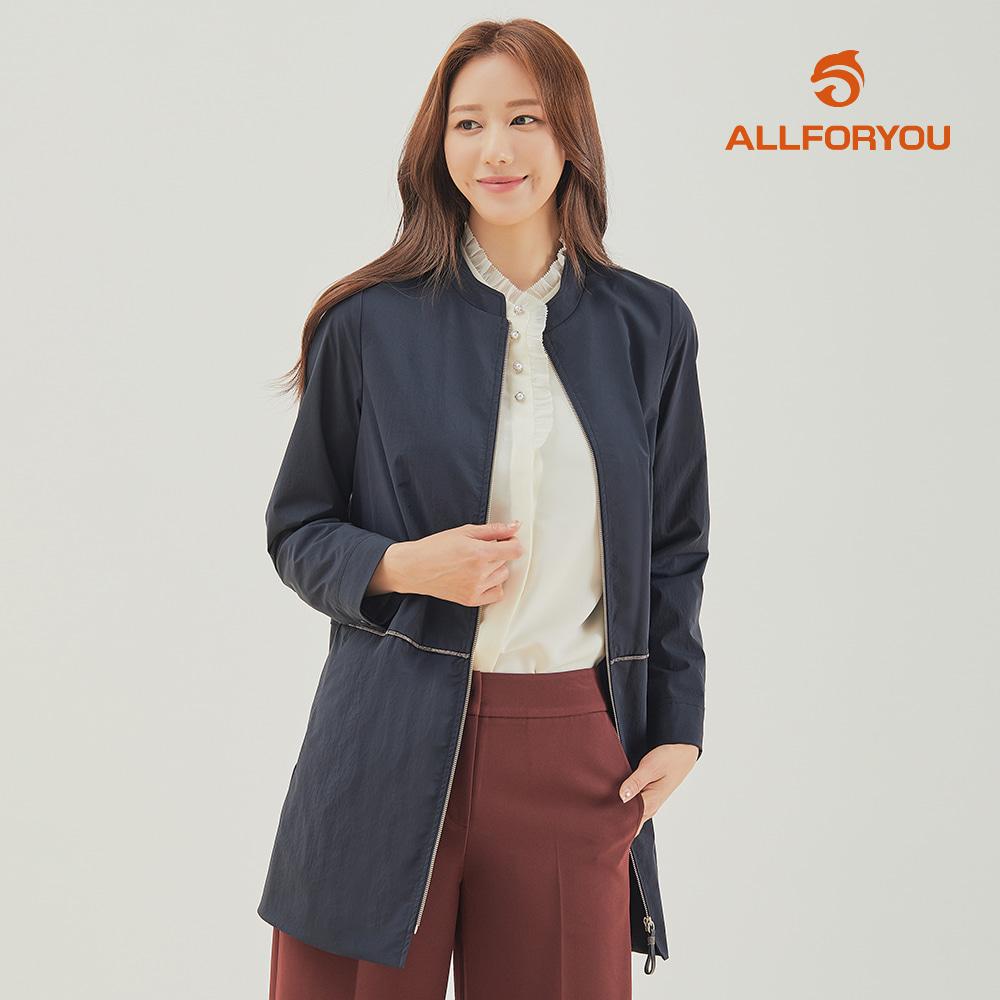 올포유 모델착장 여성 줄란 반넥 자켓 ALKKK7411-915