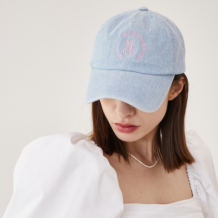 올인컴플리트 올인컴플리트 Round Logo Ball Cap Light Denim