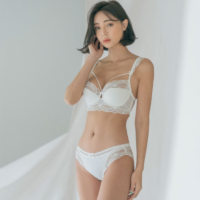 도로시와 도로시와 피렌체 홑겹 세트 브라 75B 팬티M 90