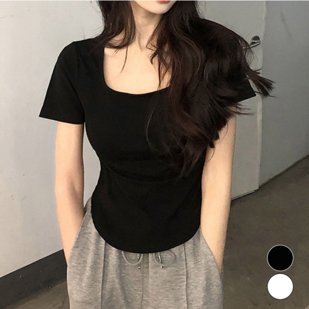 스퀘어넥 심플화이트 유니크 여성 트임 티셔츠