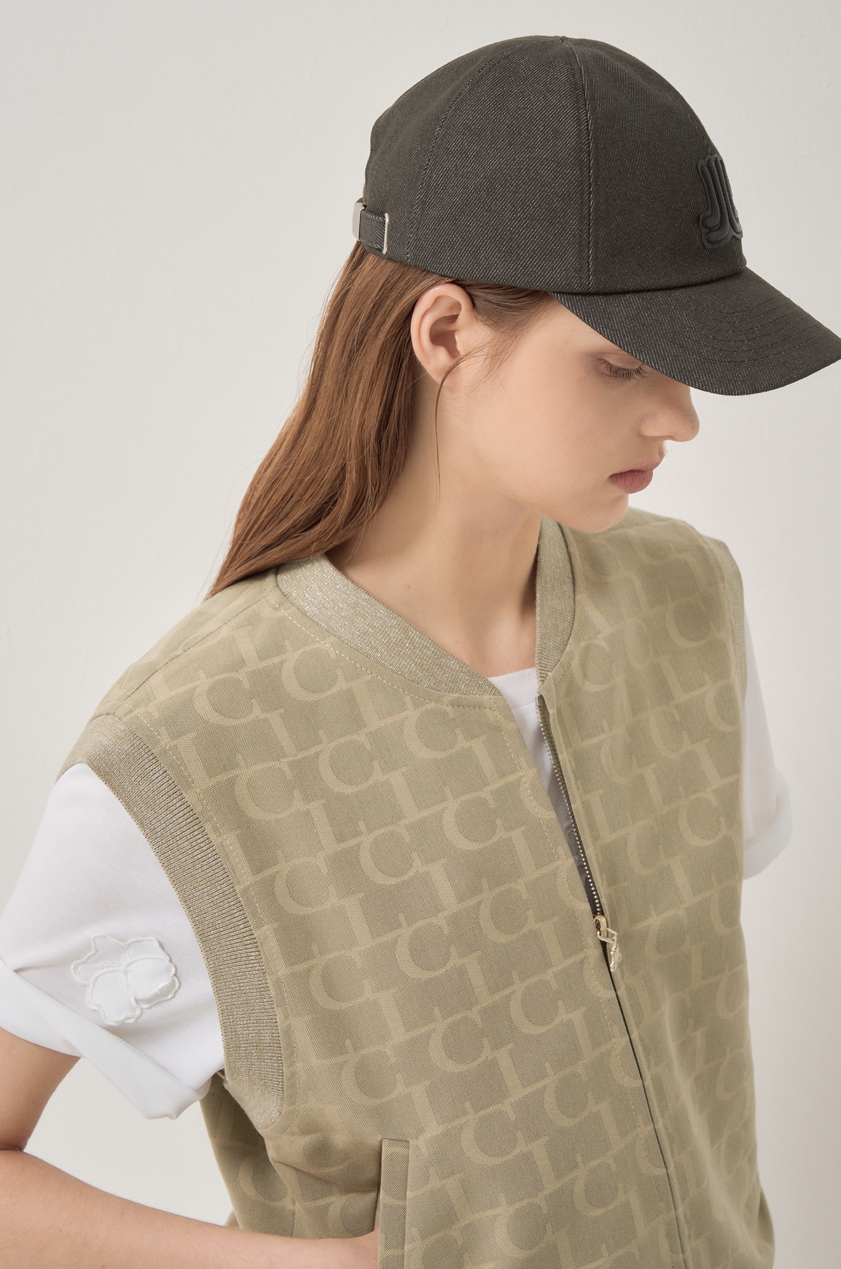 랑방컬렉션 LANVIN COLLECTION 엠보스드 엠블럼 코튼 볼캡 DB LC2E7AHT372W