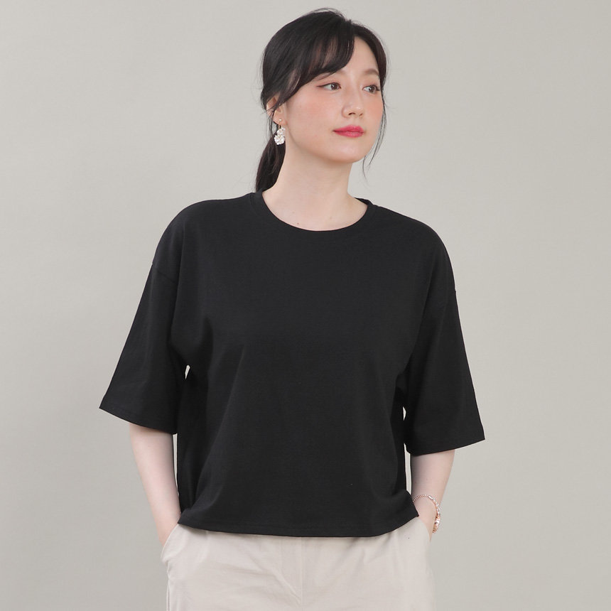 엄마옷 데일리 무지 단색 라운드 여성 여름 5부 반팔 면혼방 기본 크랍 티셔츠 A08414
