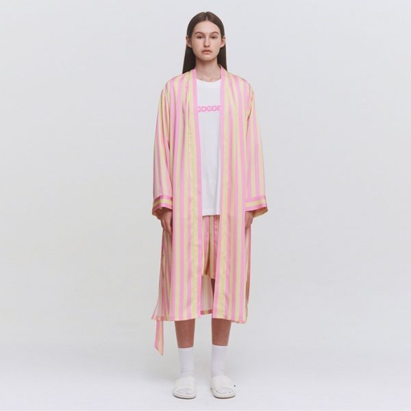 고고르르 S SIGNATURE ROBE ST