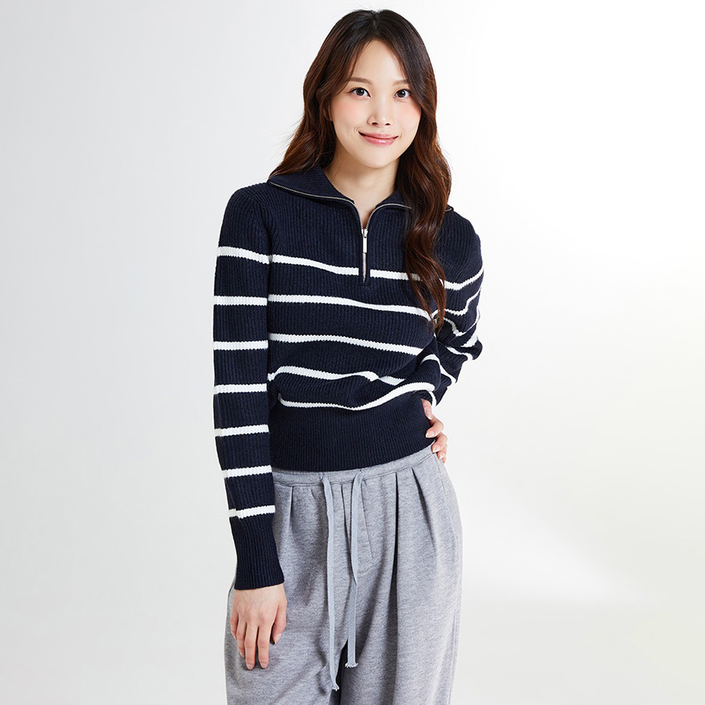 스파오 소프트얀 하프집업 스웨터 SPKWE4TW02
