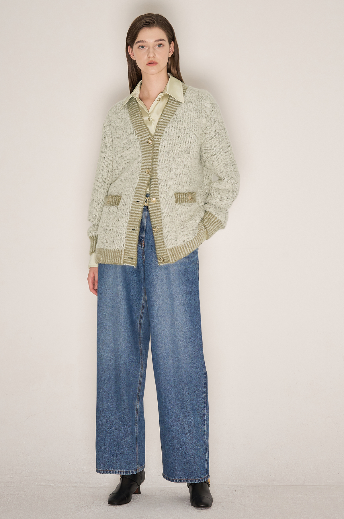 랑방컬렉션 LANVIN COLLECTION 알파카 블렌드 부클 글리터 가디건 LG LC2D9WOT346W