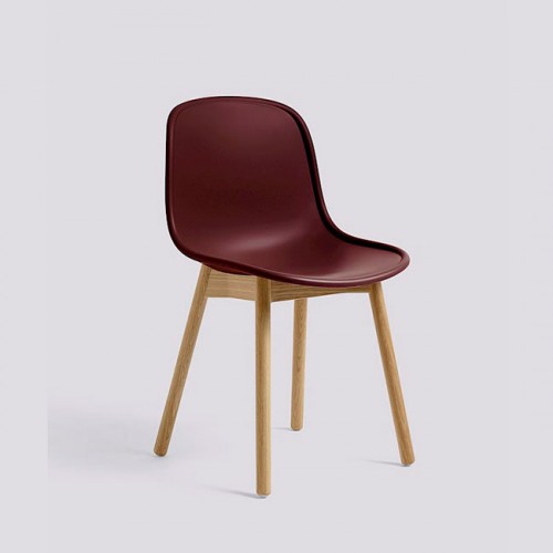HAY 헤이 NEU 13 OAK WATER-BASED 래커 SOLID - 보르도 15552