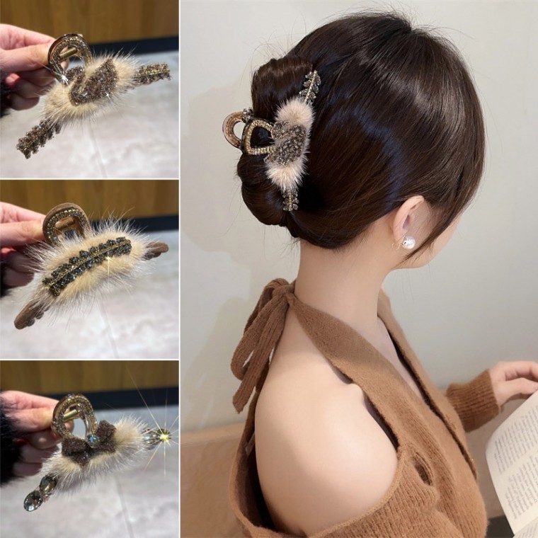포인트큐빅 방한 가을겨울 스타일 올림머리 블링 집게 백조