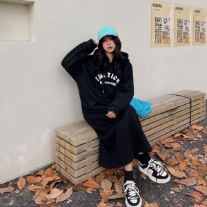 여성 데일리 겨울 프린팅 기모 후드 롱원피스