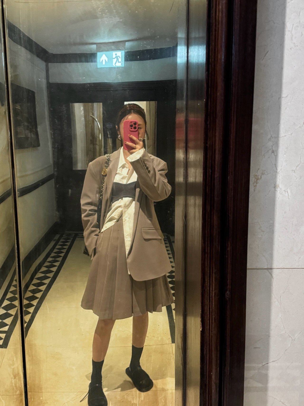더끌레르 살롱드매그 레이크팬츠