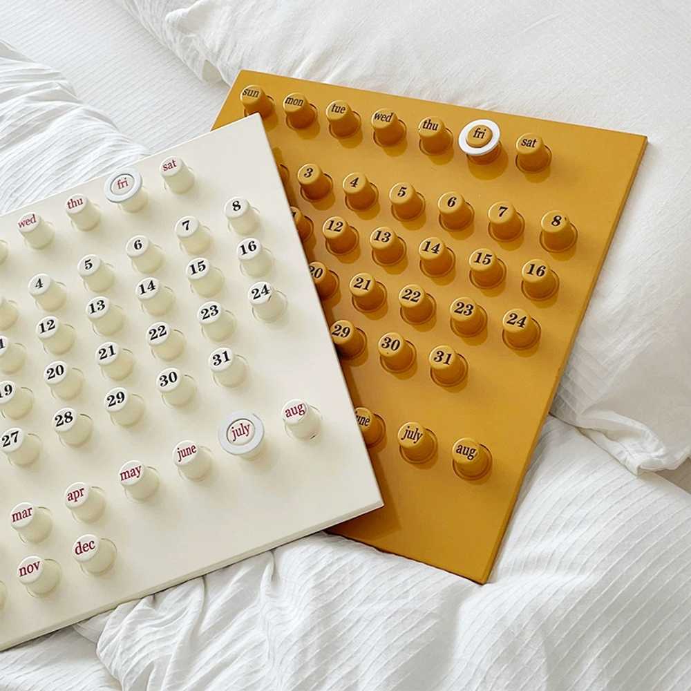 빈티지 만년 달력 캘린더 거실 카페 인테리어 장식 크림 40 x 40