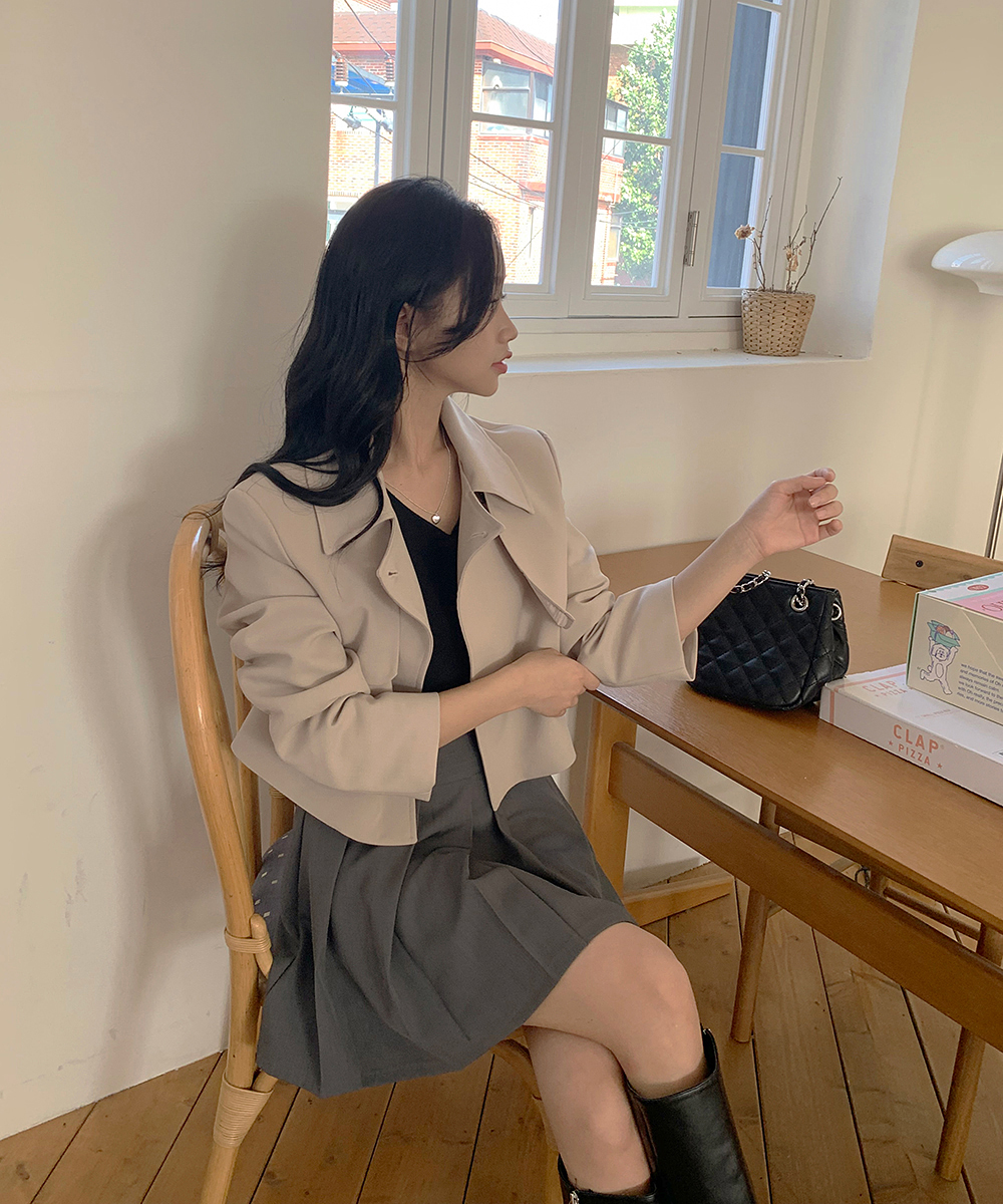 클래식블랑 데이벨 가을 봄 크롭 숏 트렌치 자켓