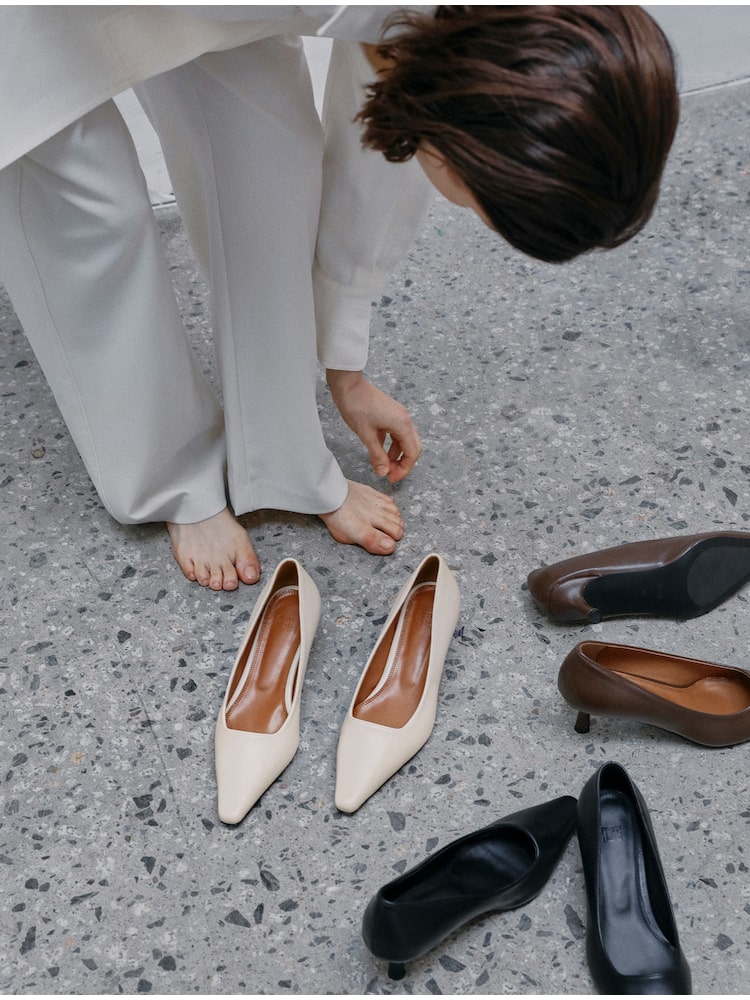 에퓨레 Luin Classic Pumps