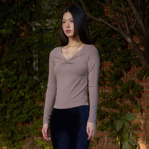 스너기스트 Clemence Modal Shirring Tee Tan
