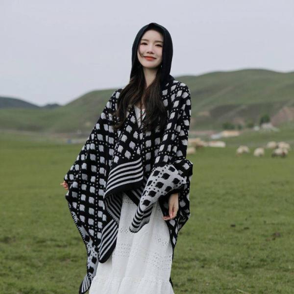 여행 케이프녀 아가일 트임 망토 에스닉룩 여행 사진 캐시미어라이크 캐주얼 후드 어깨동무