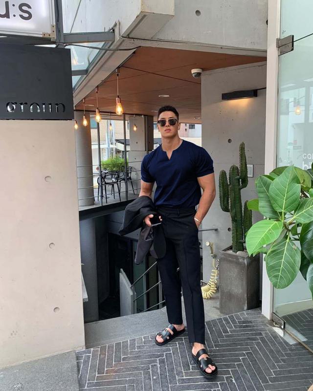GYM종국 머슬핏 헨리넥카라티 반팔 심플 베이직