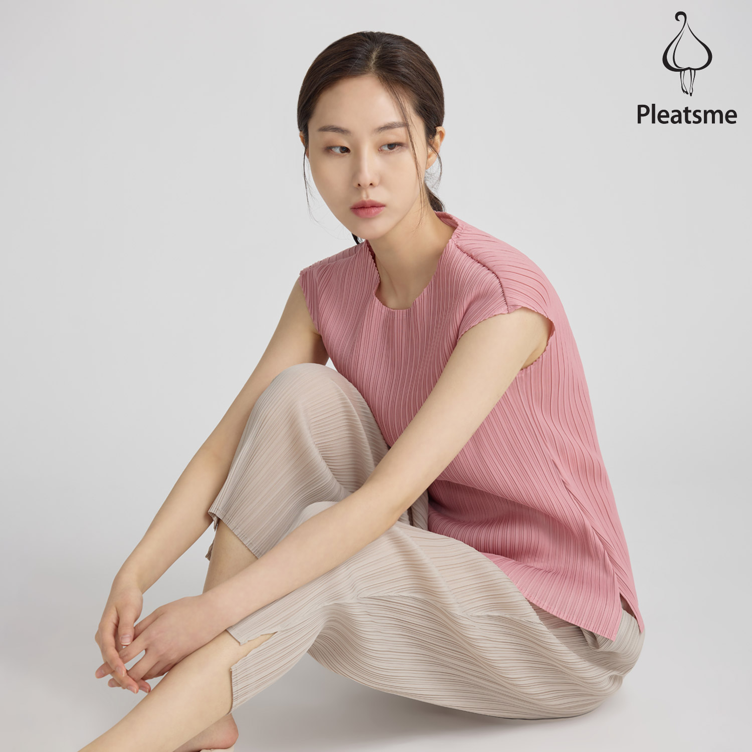플리츠미 플리츠미 베이직 캡소매 티셔츠 EPTSS024005